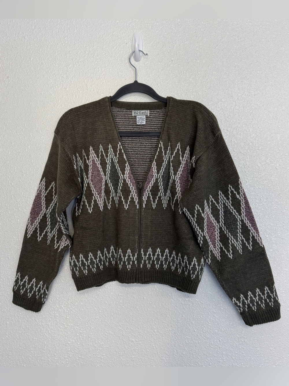 Vintage Small Wool Blend Olive Green Argyle Zip Front Carigan Sweater Granny